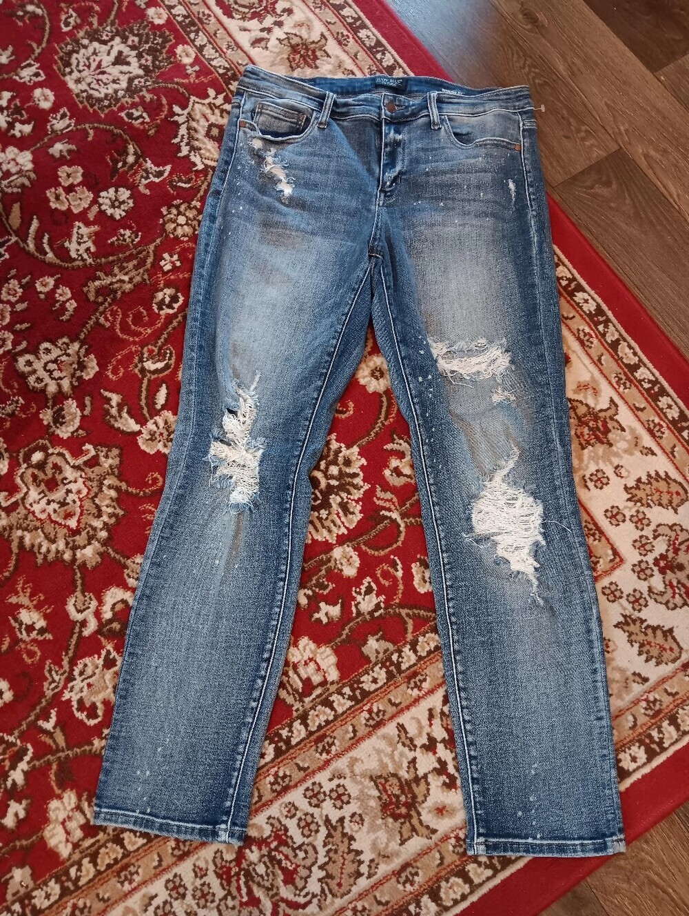 Judy Blue Distressed Medium Blue Straight-Leg Jeans 13/31 Boyfrinds